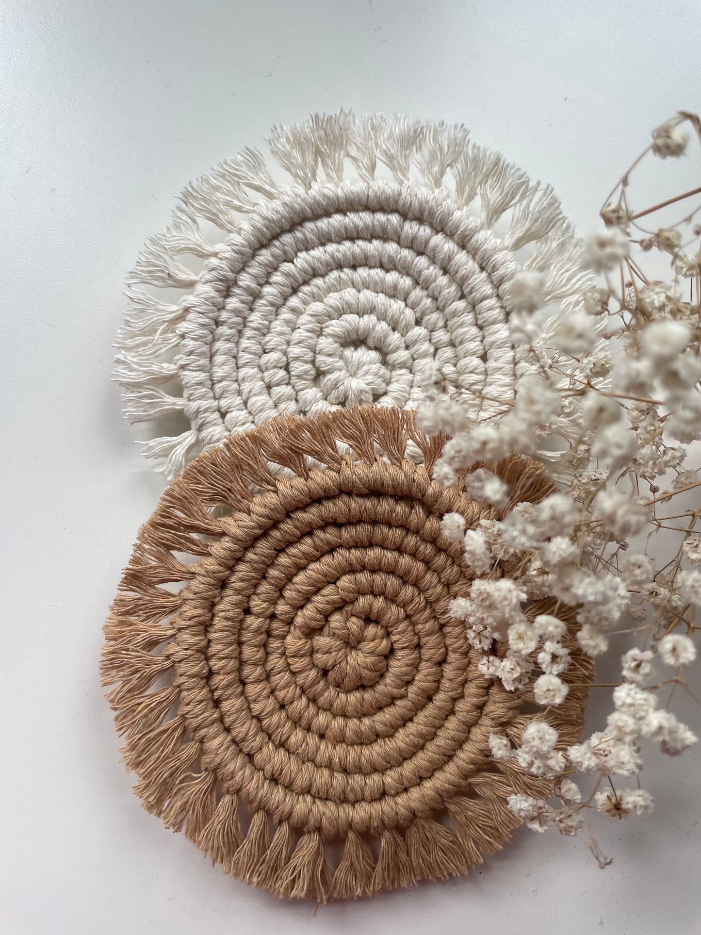 Macrame round coaster