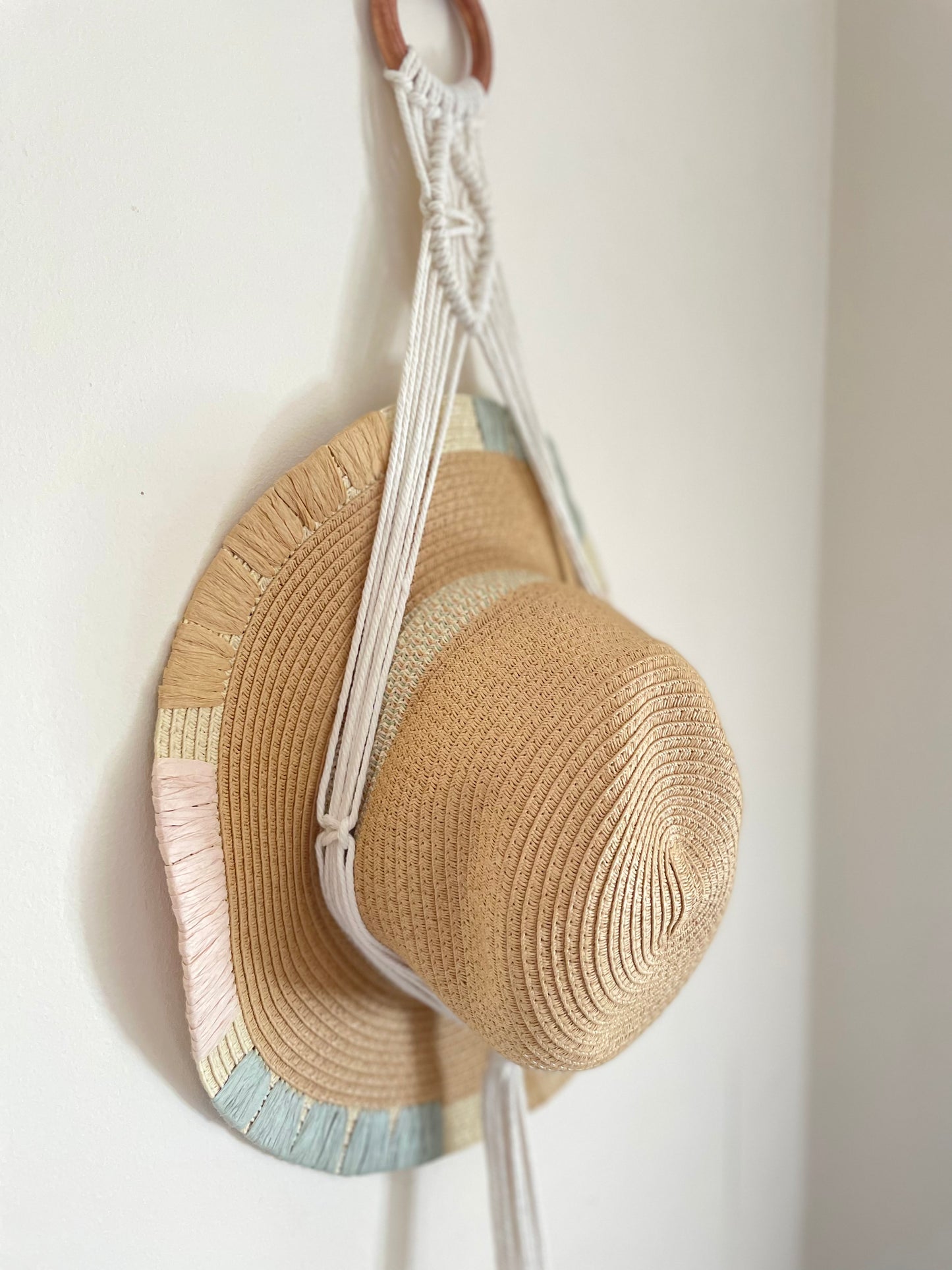 Macrame Summer Hats Wall Hanging Organiser