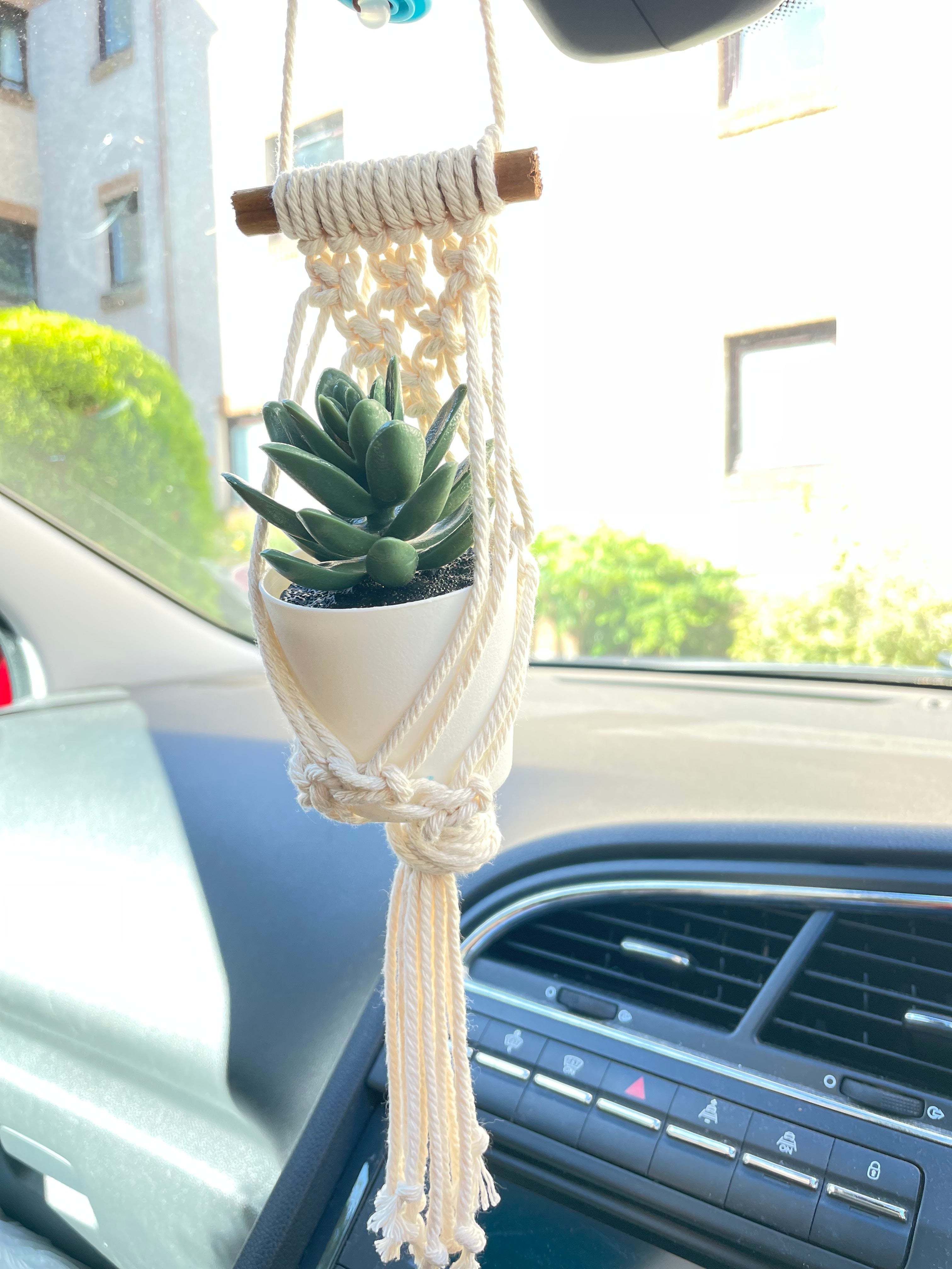 mini macrame car plant hanger Macrame Car Charm, Mini Plant Hanger for Car, Car Accessories, Macrame for  Cars – ATHRAA Designs