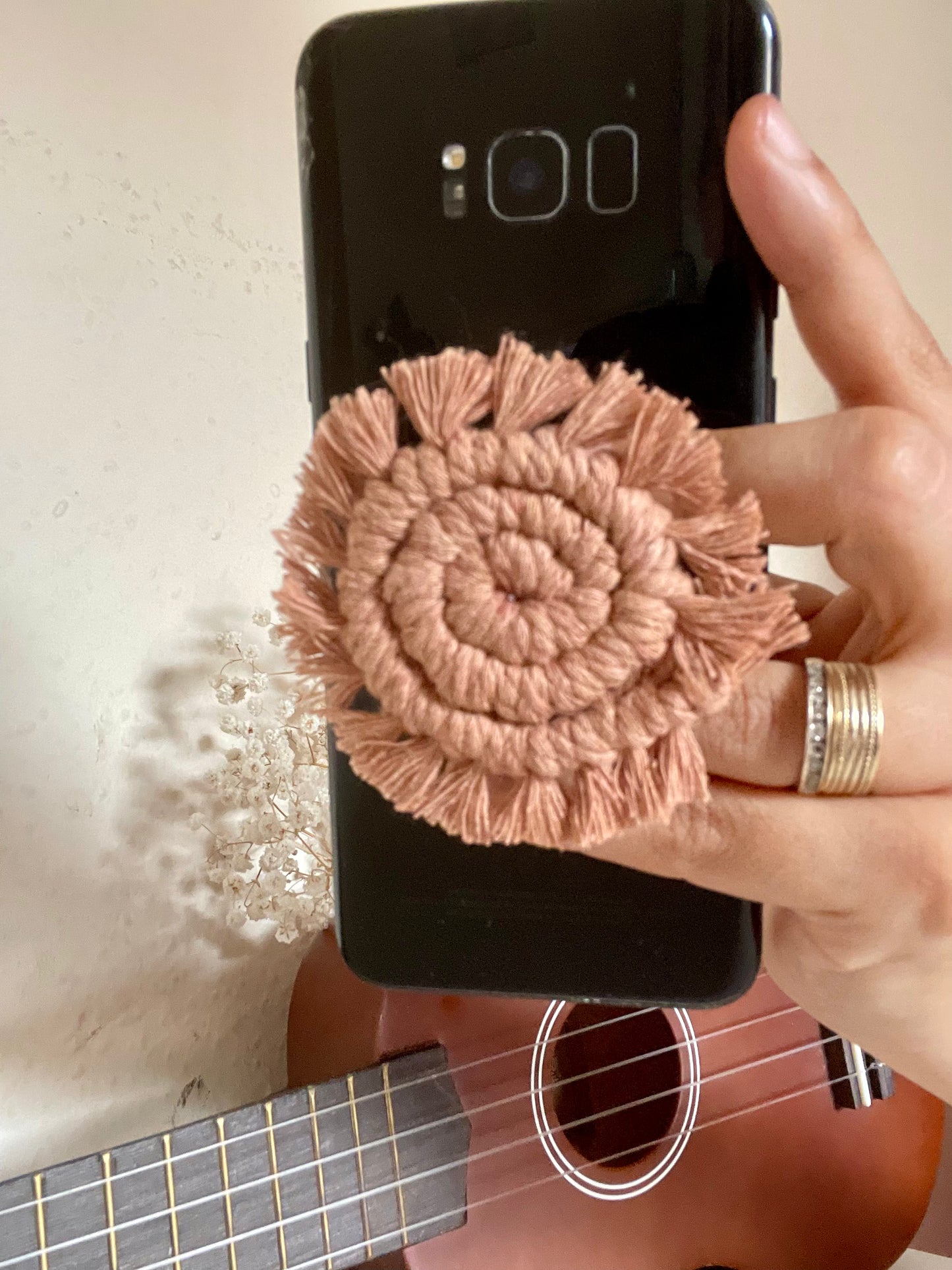 Handmade Macrame Spiral Phone Pop-Up Button