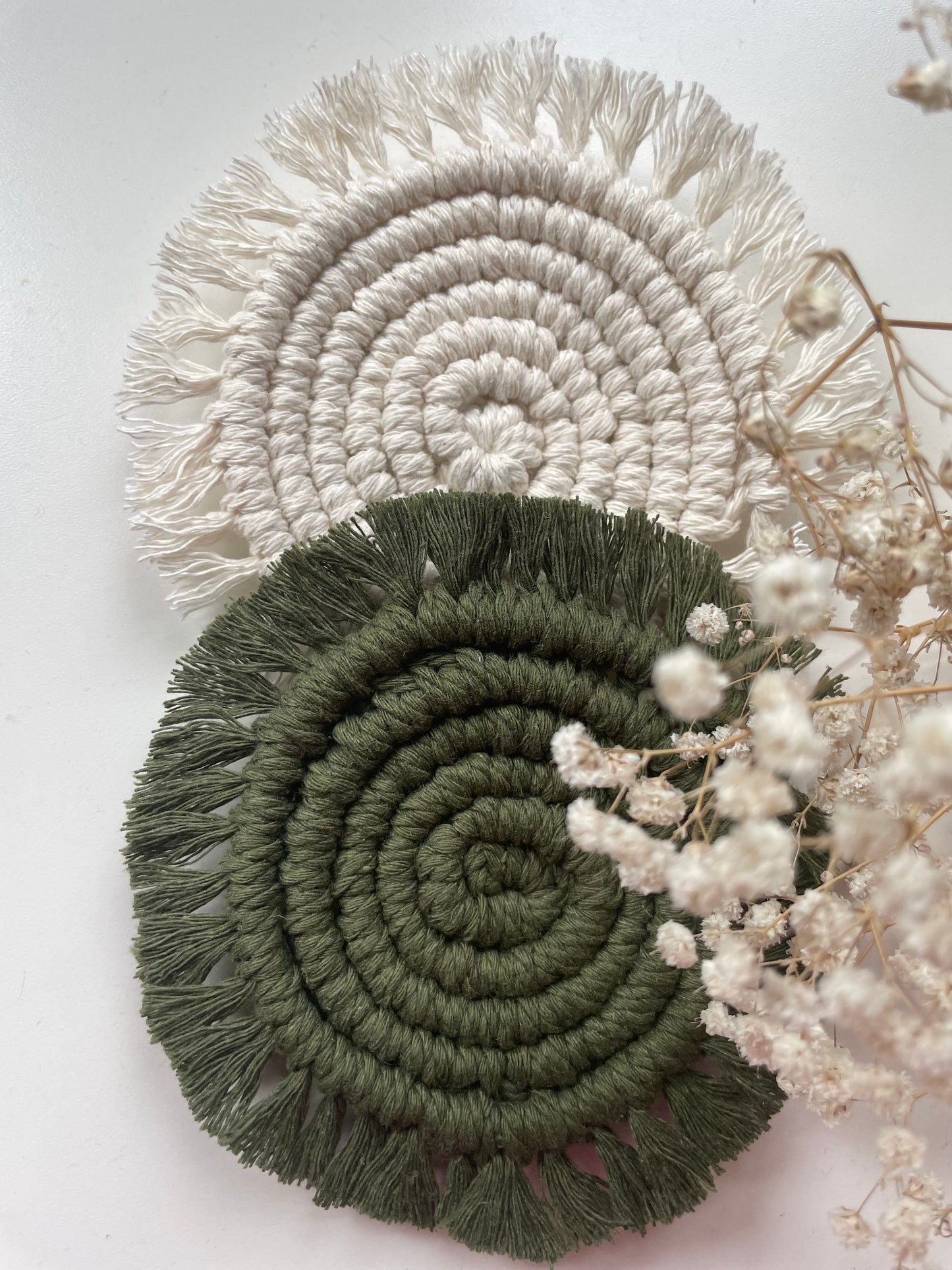 Macrame round coaster