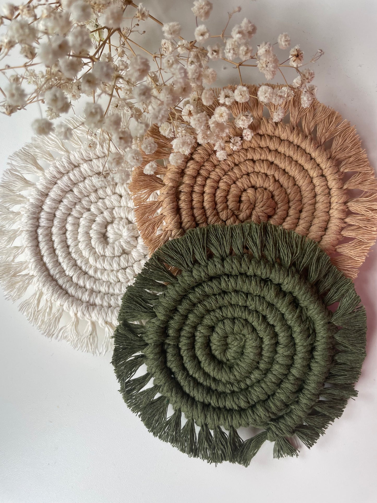 Macrame round coaster