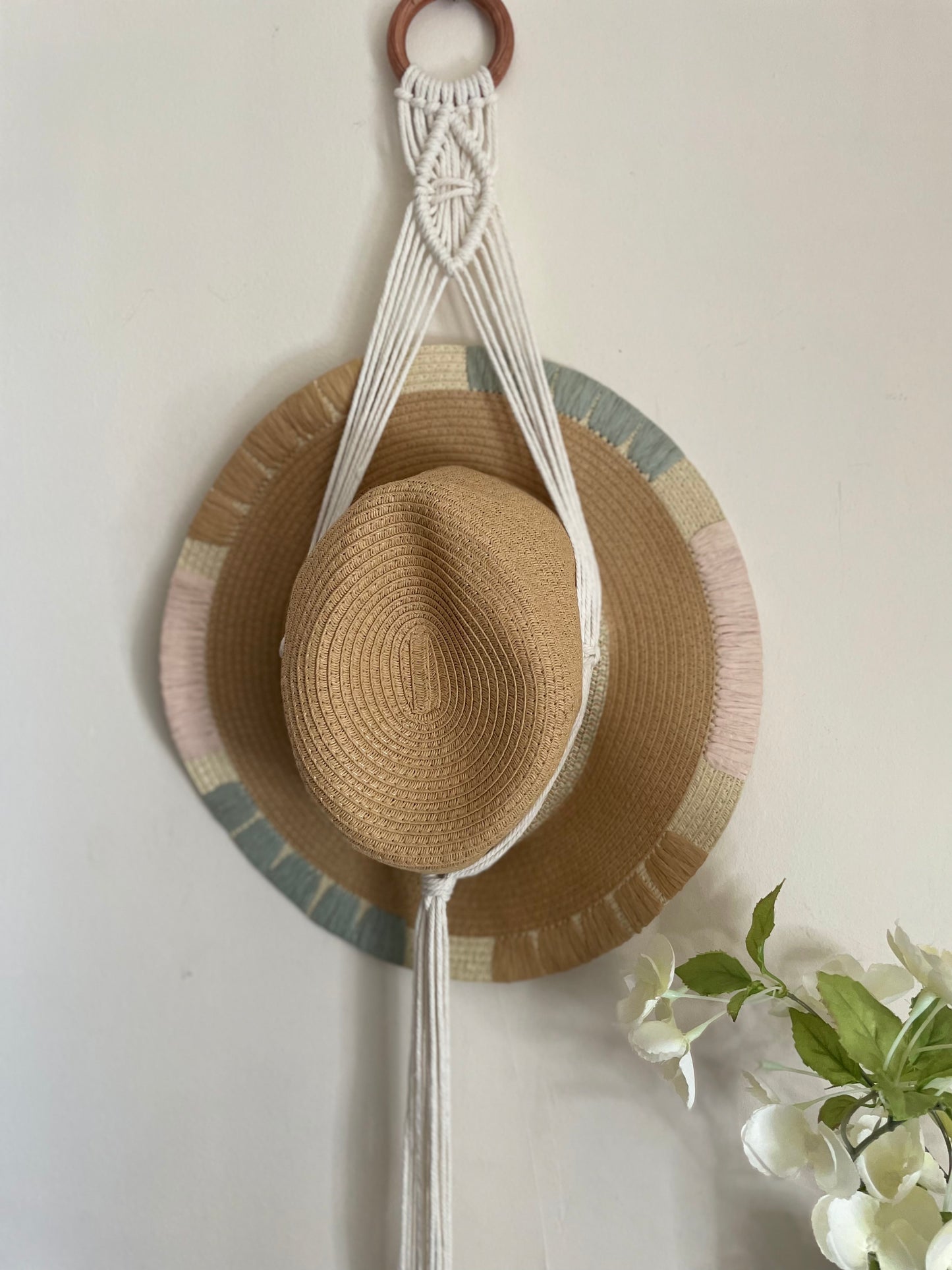 Macrame Summer Hats Wall Hanging Organiser