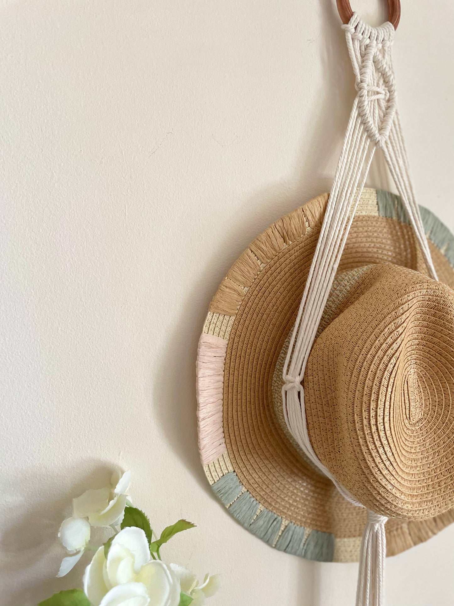 Macrame Summer Hats Wall Hanging Organiser