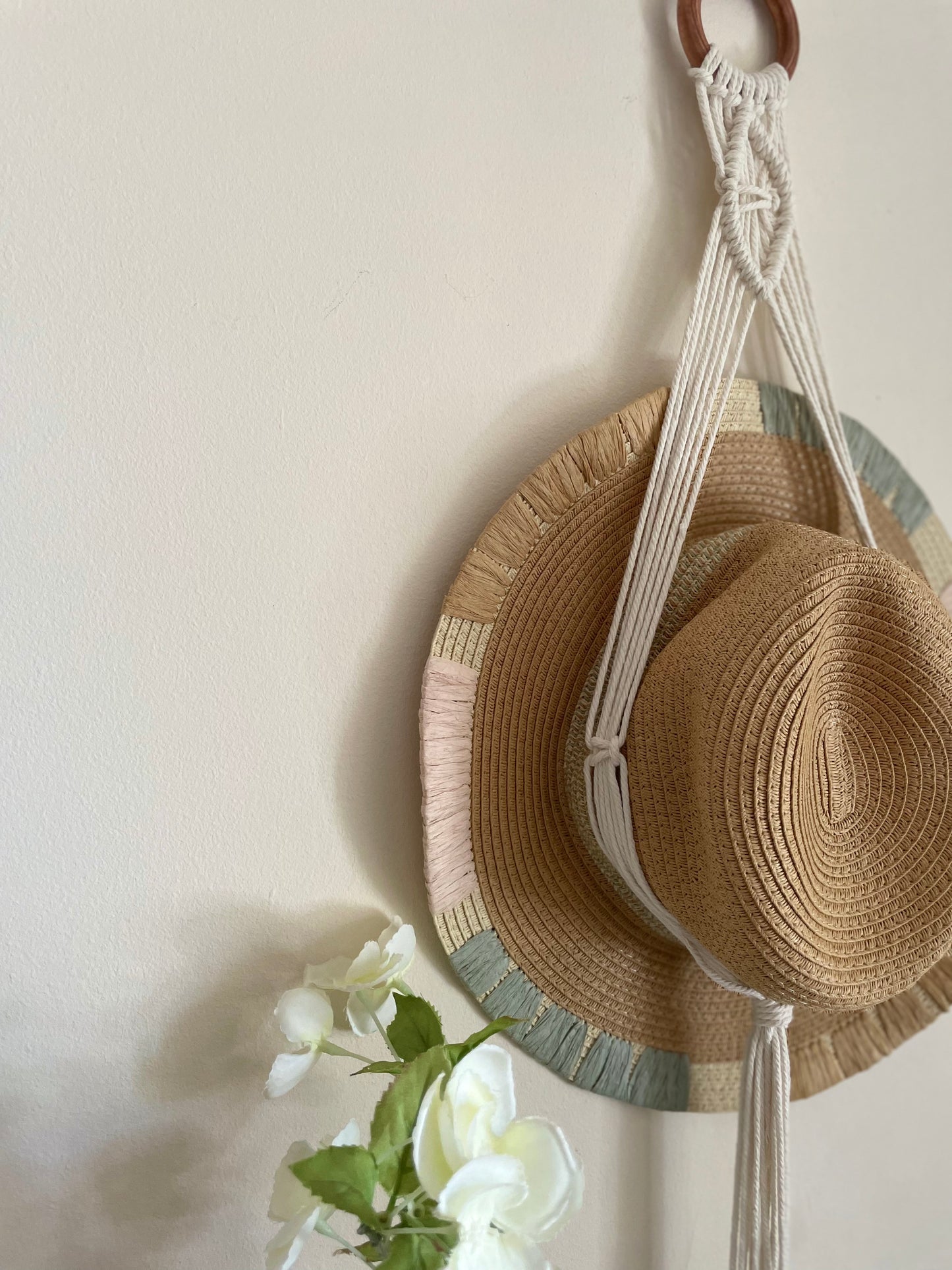 Macrame Summer Hats Wall Hanging Organiser