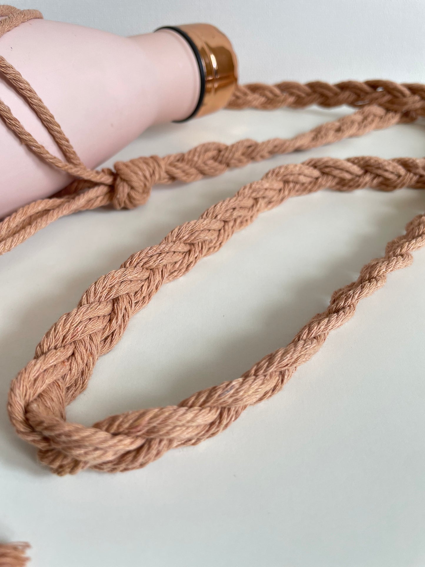 Macrame bottle carrier bag