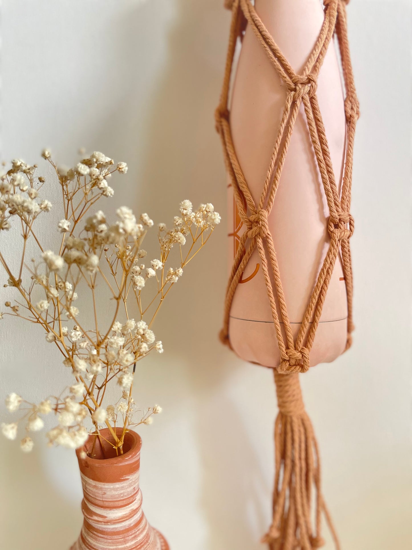 Macrame bottle carrier bag